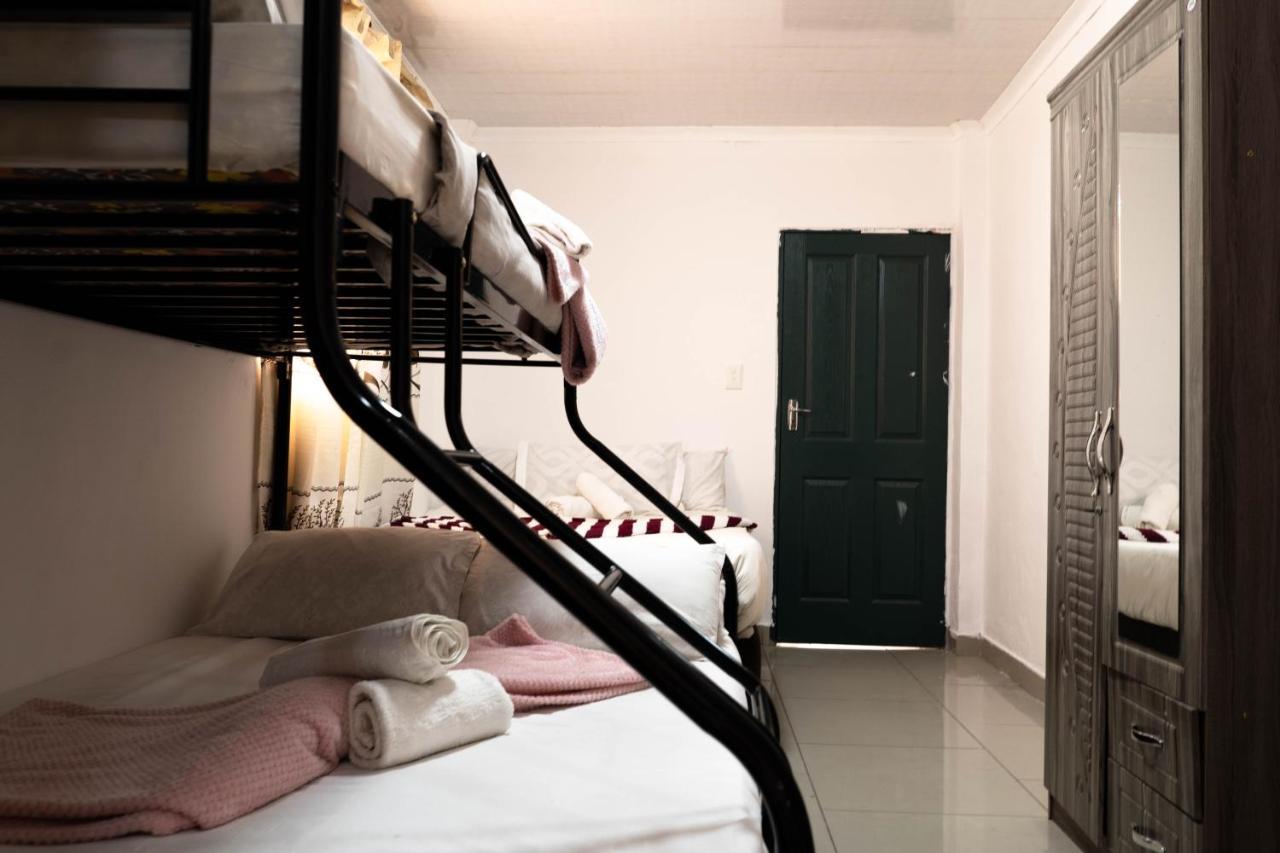 Albrine Lodge Bellville Buitenkant foto