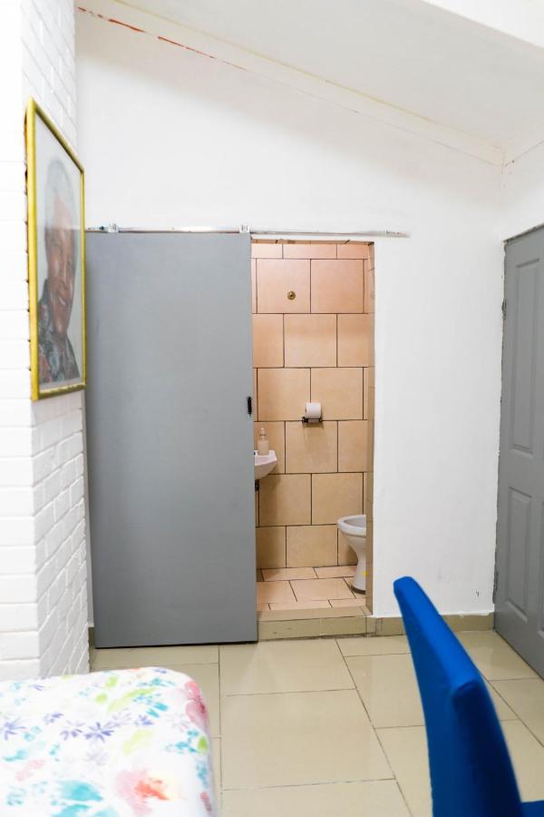 Albrine Lodge Bellville Buitenkant foto
